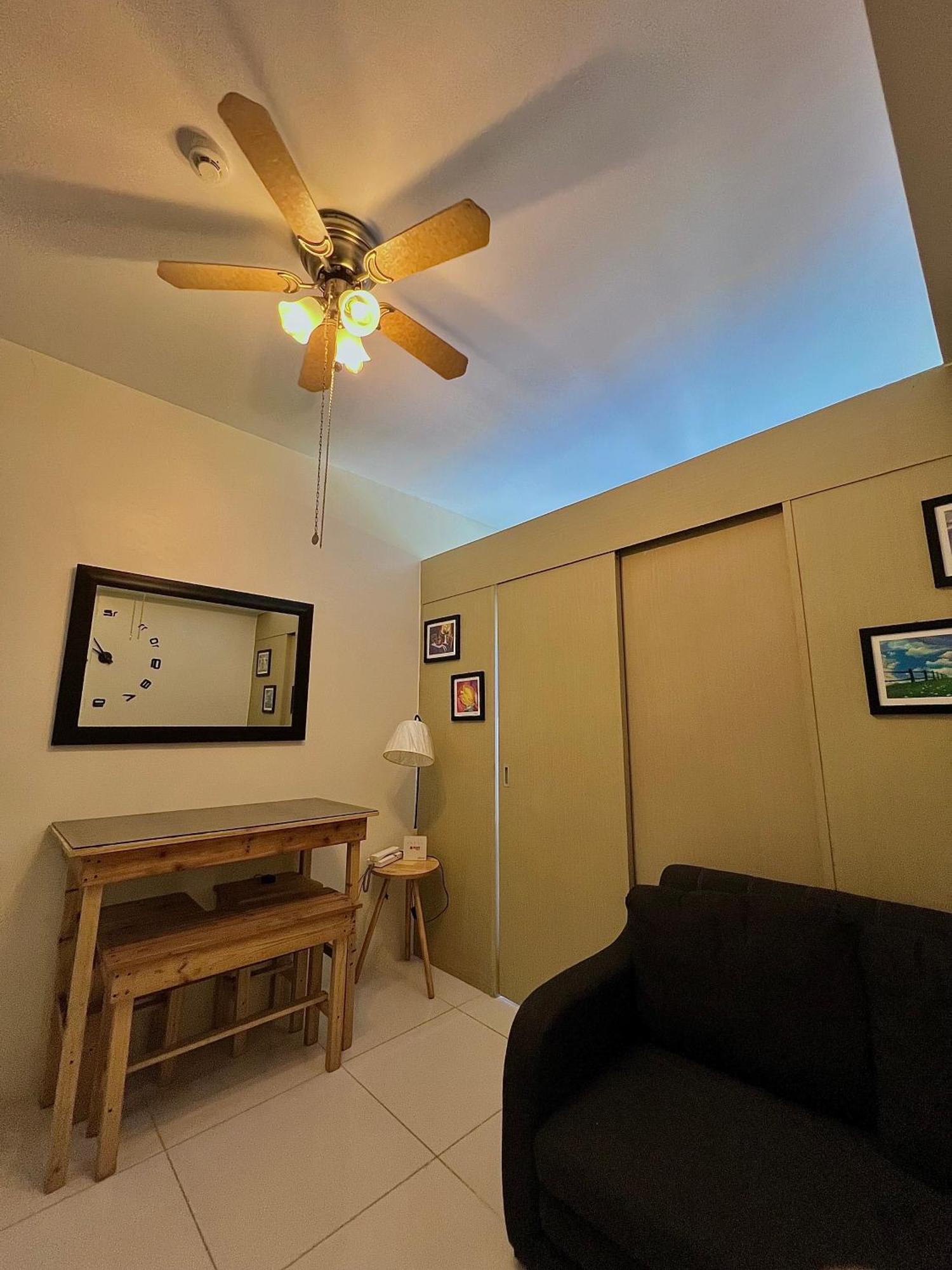 The Pallet House, Wind Residences Tagaytay Tagaytay City Εξωτερικό φωτογραφία