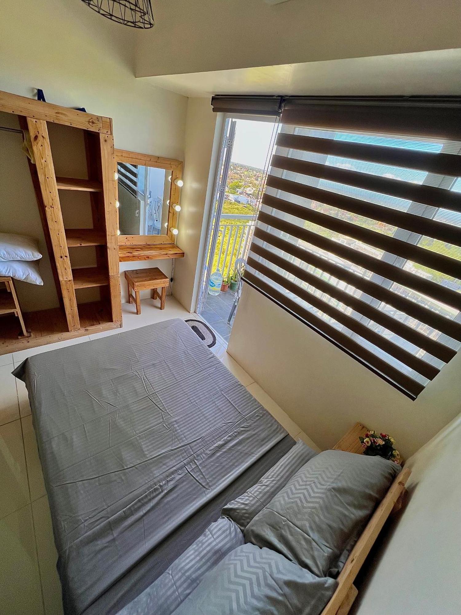 The Pallet House, Wind Residences Tagaytay Tagaytay City Εξωτερικό φωτογραφία